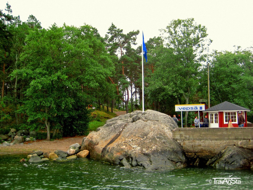 Vepsä, one of the islands of the archipelago