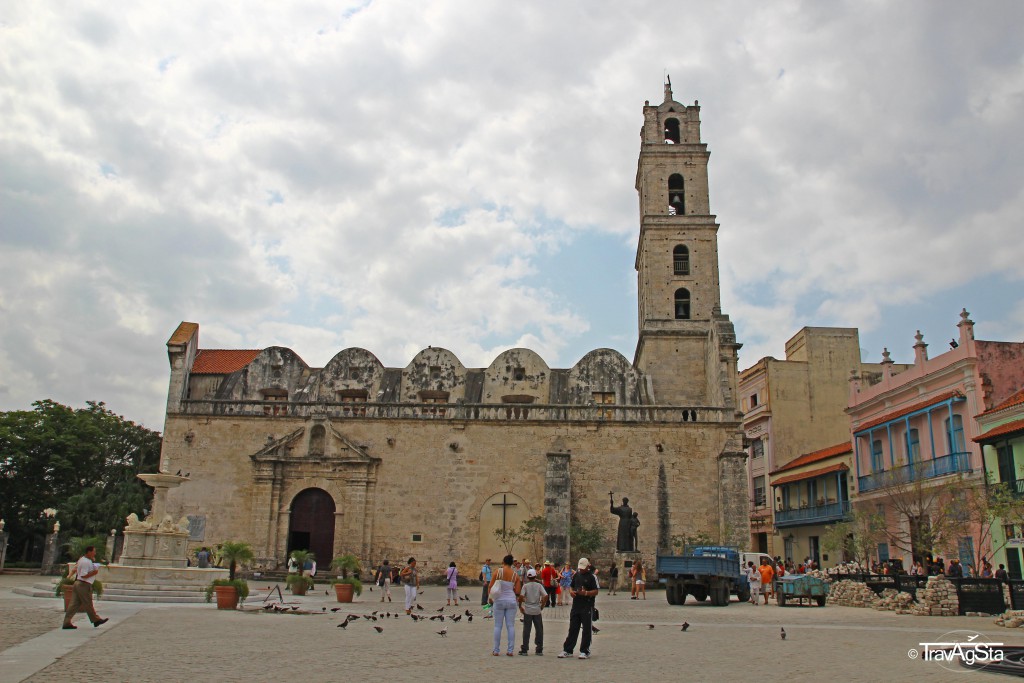 Basilica on Plaza de San Francisco, Havana, Cuba