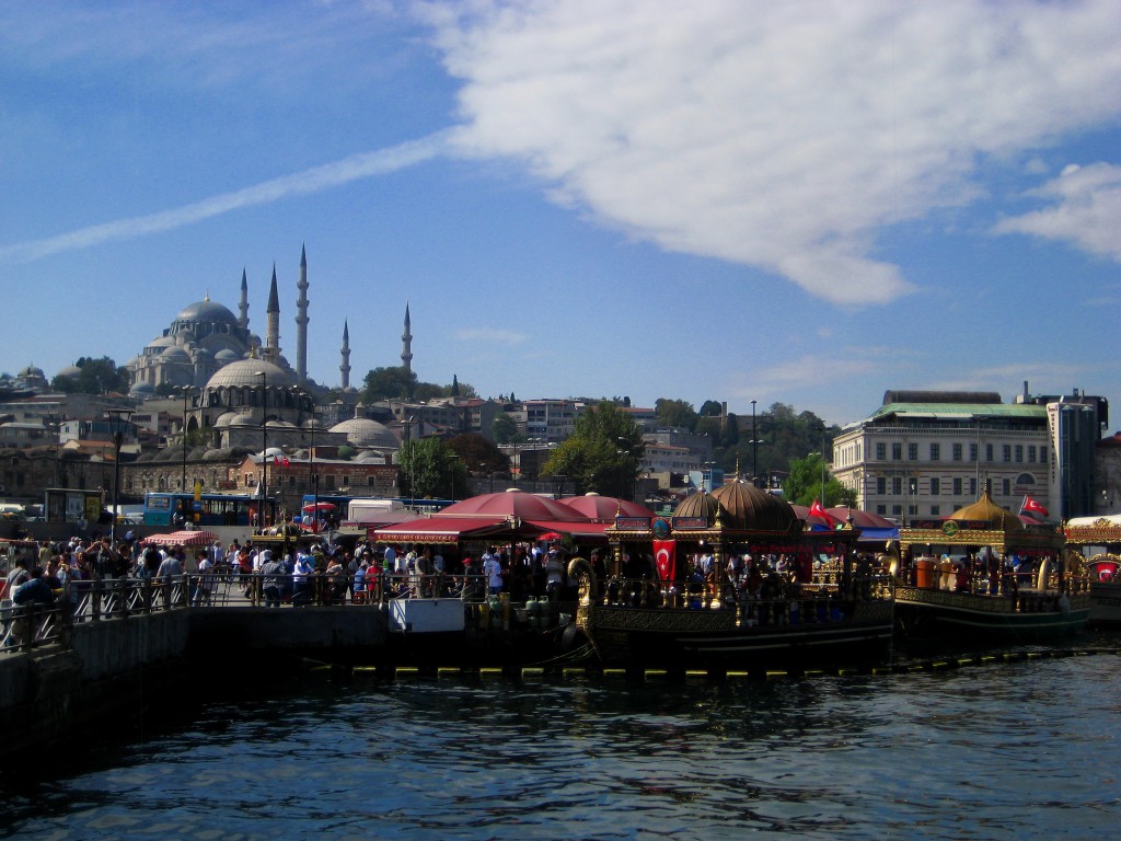 Galata Bridge, Eminönü, Istanbul, Turkey
