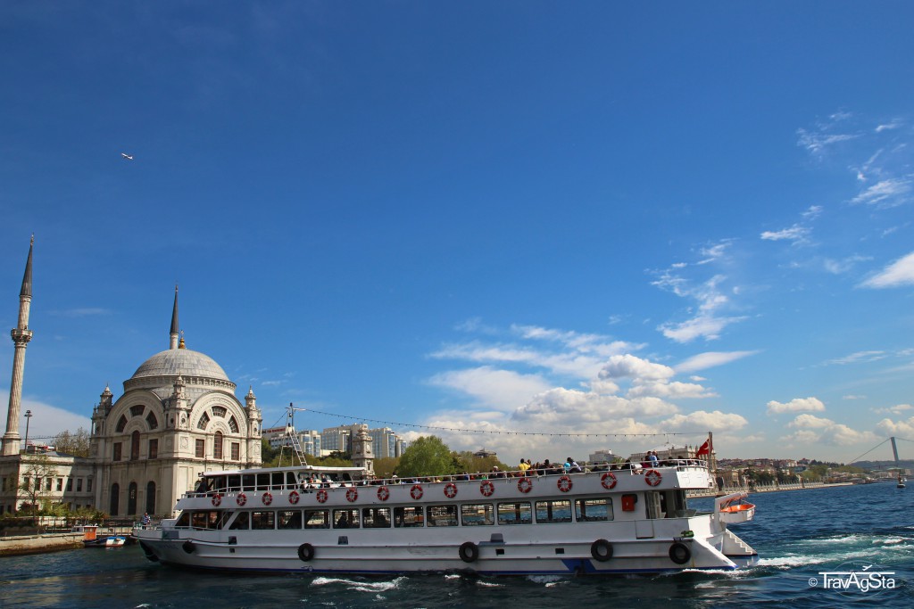 Bosporus Cruise, Istanbul, Turkey