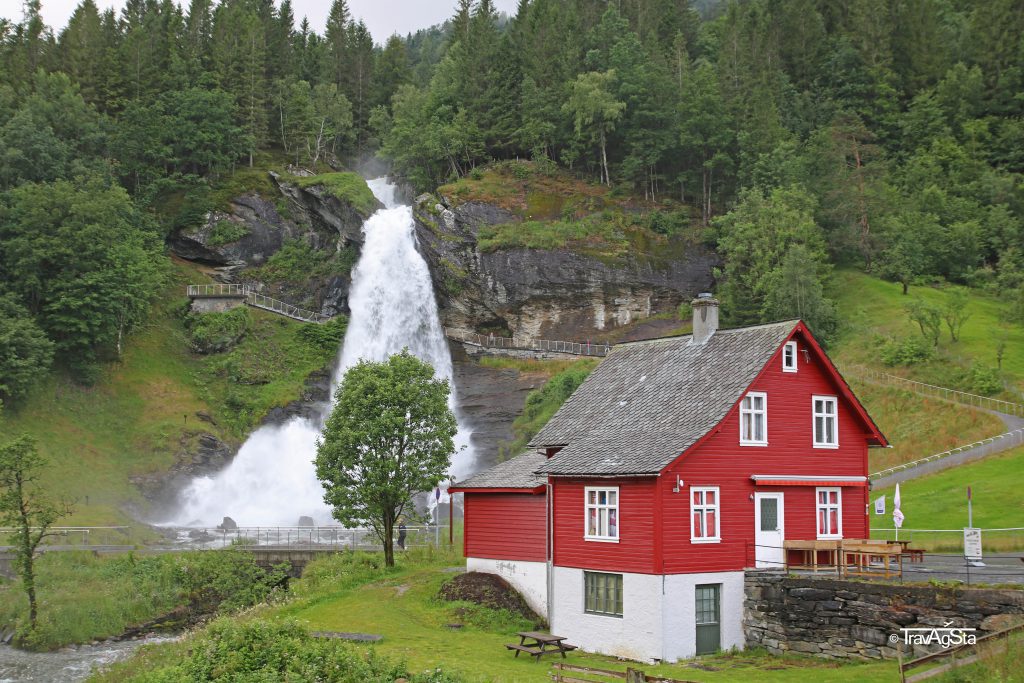Steinsdalsfossen, Hardangefjord, Norway