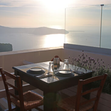 Essen und Trinken in Santorini!