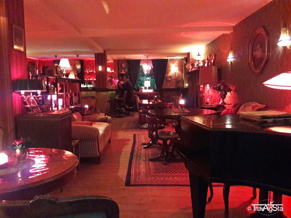 Logenhaus Bar, Frankfurt, Germany